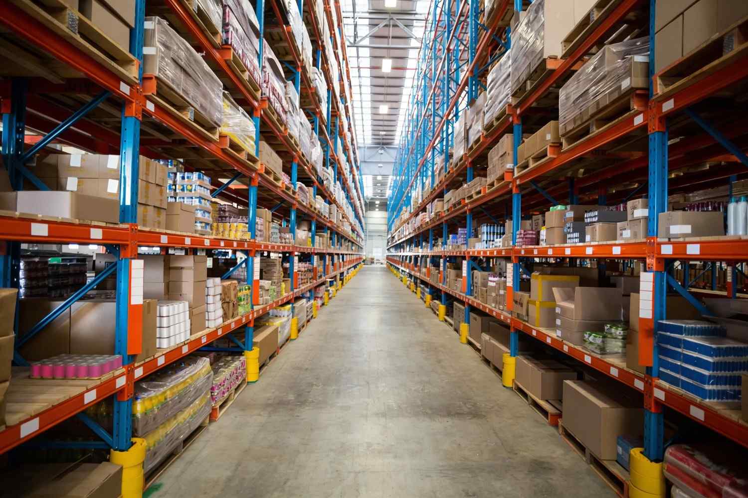 Warehouse fulfilment UK with organised storage system